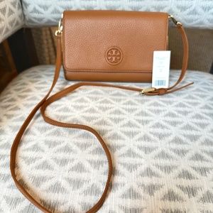 Tory Burch Bombe Crossbody Wallet
